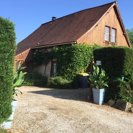 Les Tachats Ferienhaus *