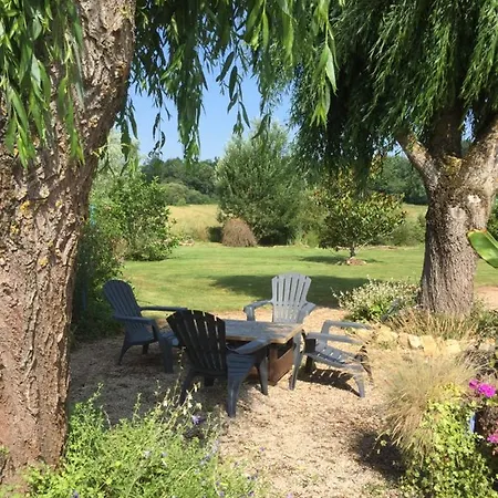 Les Tachats Ferienhaus *