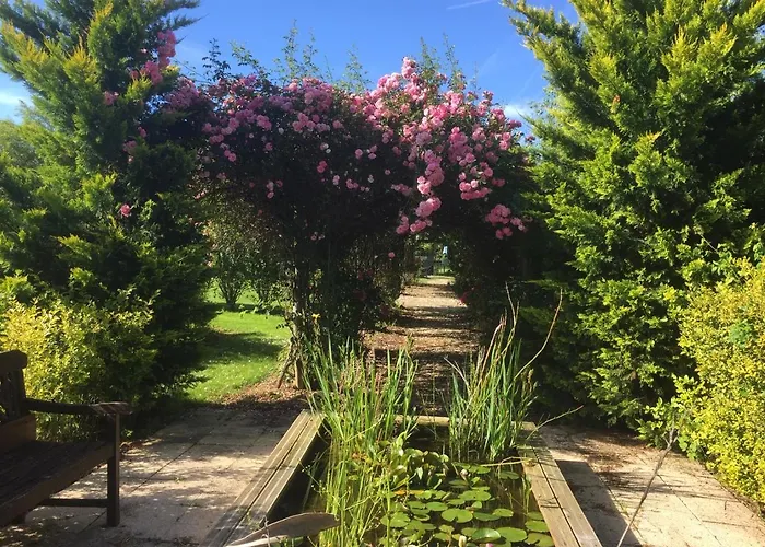 Les Tachats * Hautefort